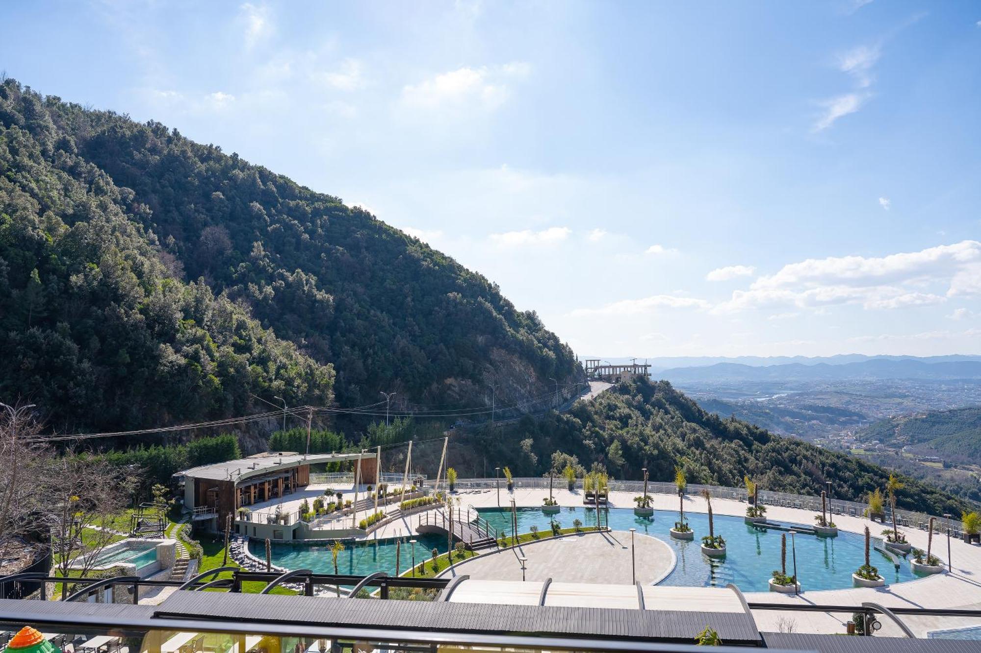 Select Hill Resort Linze Exterior foto
